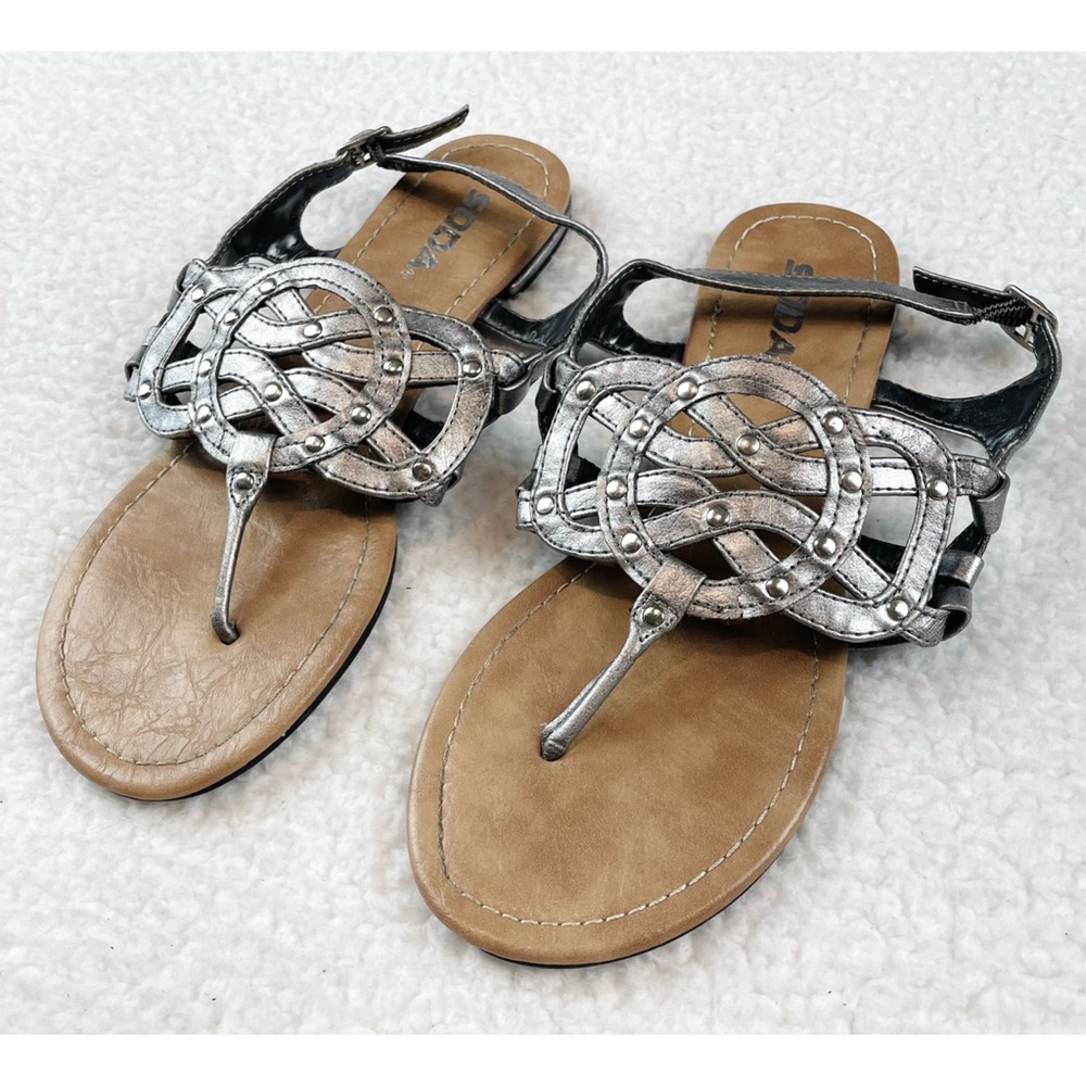 SODA • Silver/Tan Studded Thong Sandals, 7 - Picture 5 of 16